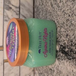 Tree Hut Shea Sugar Scrub - Aurora Nights